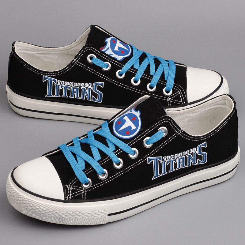 Women's Tennessee Titans Repeat Print Low Top Sneakers 001